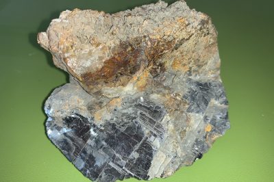 铅矿